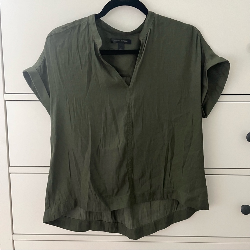 Banana Republic top
